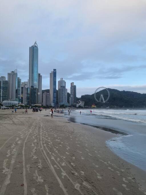 公寓 Piscina A Beira-mar, Tranquilidade E Qualidade No De Bc Balneario Camboriu