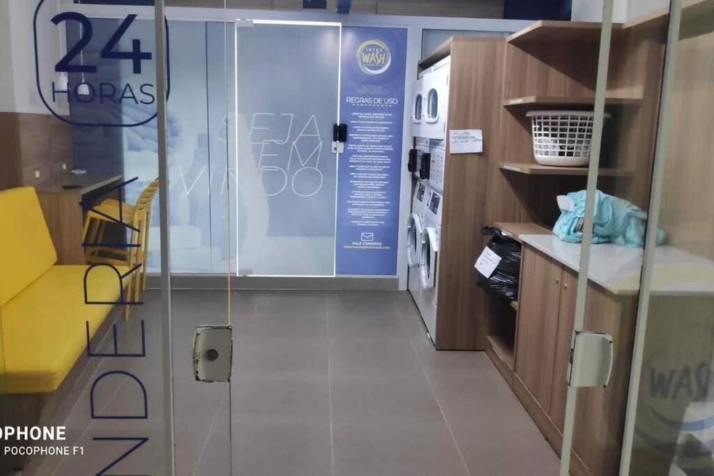 Piscina A Beira-mar, Tranquilidade E Qualidade No De Bc Balneario Camboriu