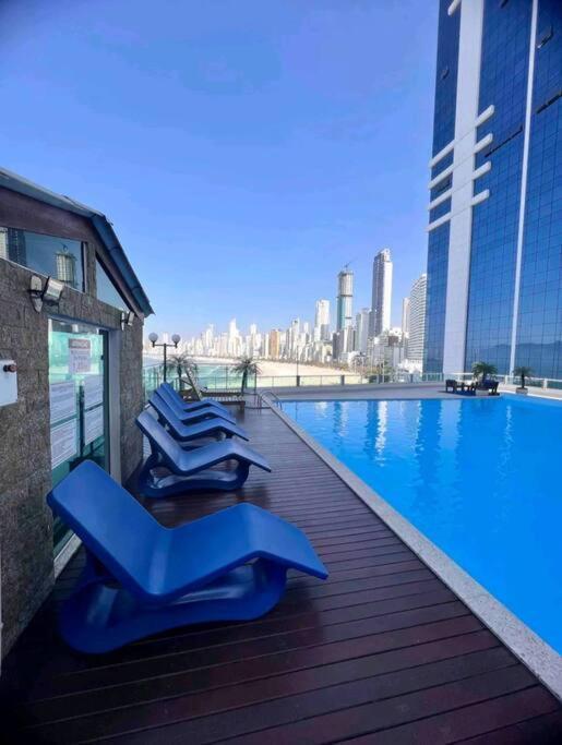 Apartment Piscina A Beira-mar, Tranquilidade E Qualidade No De Bc *