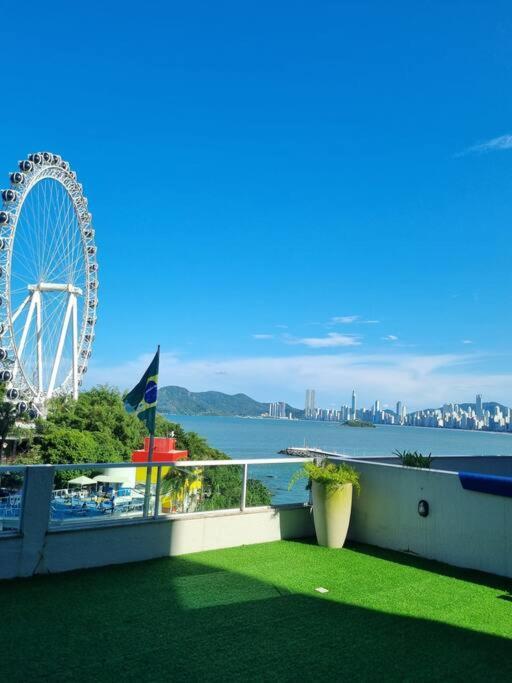 Piscina A Beira-mar, Tranquilidade E Qualidade No De Bc Apartment *