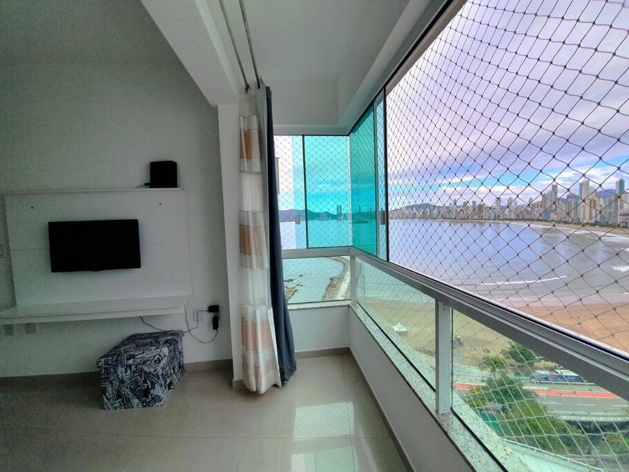 Apartment Piscina A Beira-mar, Tranquilidade E Qualidade No De Bc *